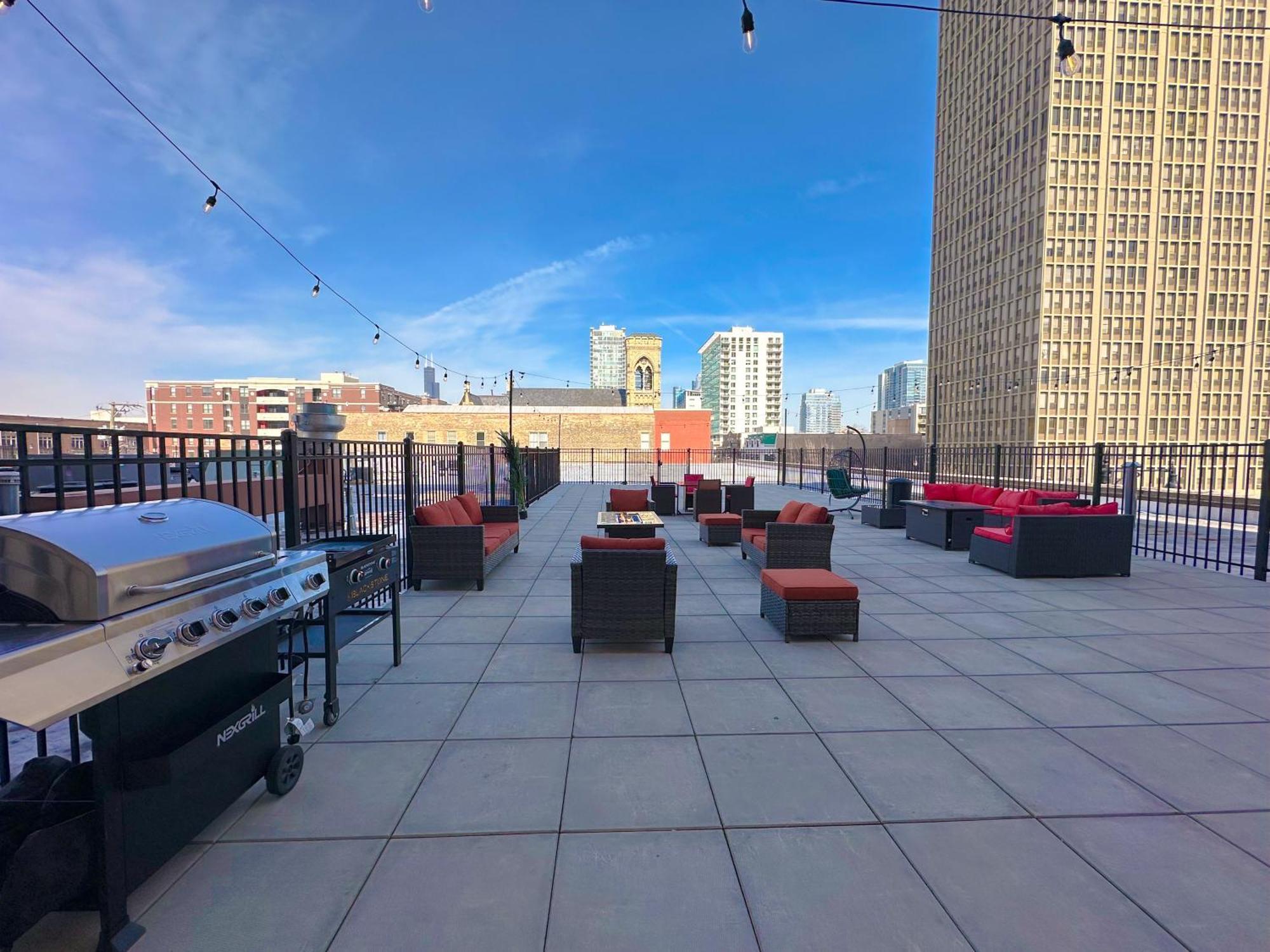 שיקגו Mccormick Place Beautiful 2Br Apartment With Optional Parking Sleeps Up To 8 Near Soldier Field, Grant Park And Lakefront Trail מראה חיצוני תמונה