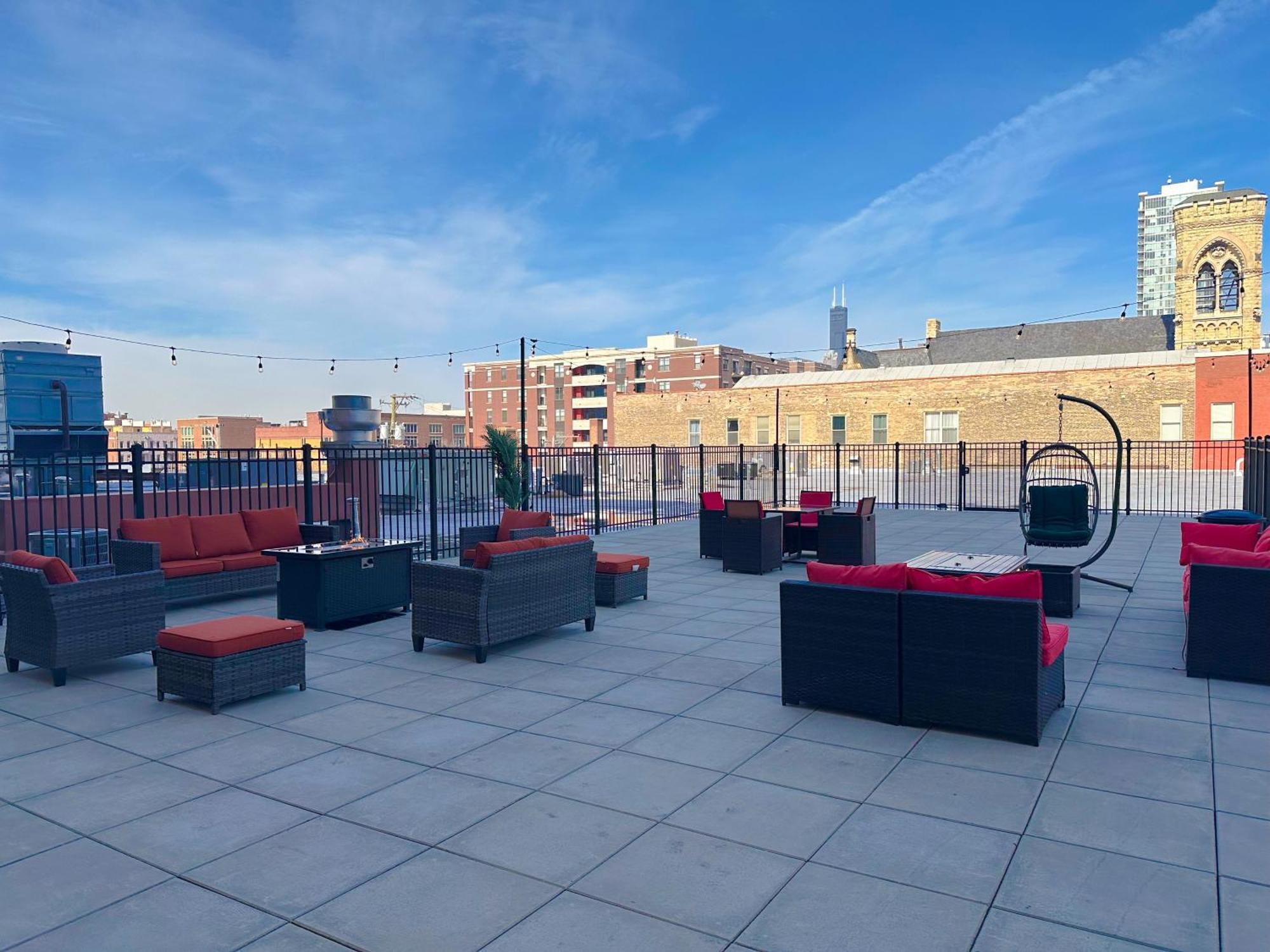 שיקגו Mccormick Place Beautiful 2Br Apartment With Optional Parking Sleeps Up To 8 Near Soldier Field, Grant Park And Lakefront Trail מראה חיצוני תמונה